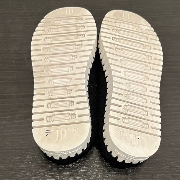 Ilse Jacobsen Tulip Perforated Slip On Sneaker Black Women’s EU 37 US 6.5-7 - Picture 10 of 10